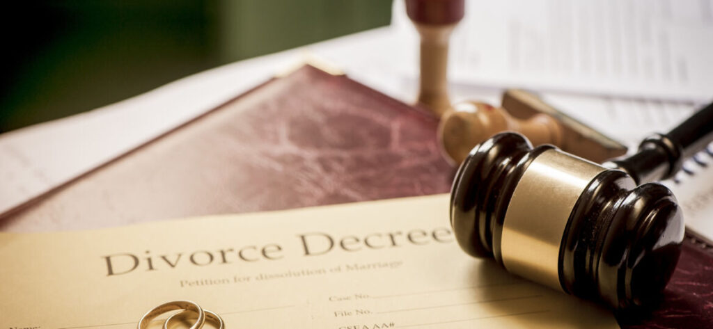 divorce decree and wooden gavel